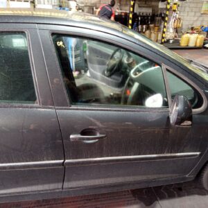 PUERTA DELANTERA DERECHA PEUGEOT 207