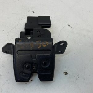 CERRADURA MALETERO / PORTON HYUNDAI I30 (GD)