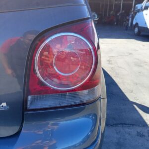 PILOTO TRASERO DERECHO VOLKSWAGEN POLO IV (9N3)