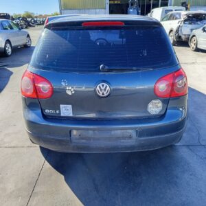 PORTON TRASERO VOLKSWAGEN GOLF V (1K1)(10.2003)
