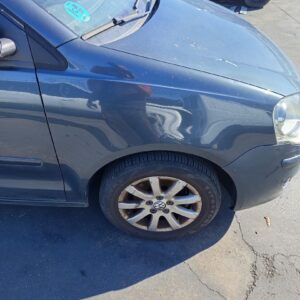 ALETA DELANTERA DERECHA VOLKSWAGEN POLO IV (9N3)