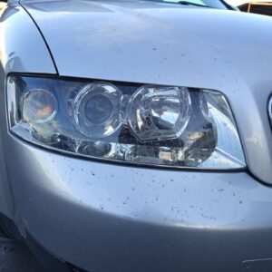 FARO DERECHO AUDI A4 BERLINA (8E)