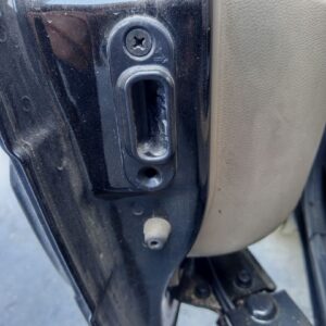 CERRADURA PUERTA LATERAL DERECHA KIA CARNIVAL