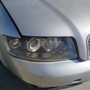 FARO DERECHO AUDI A4 BERLINA (8E)