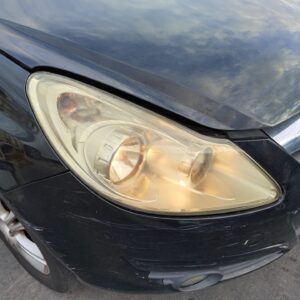 FARO DERECHO OPEL CORSA D