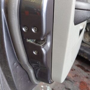 CERRADURA PUERTA DELANTERA IZQUIERDA FORD FOCUS SPORTBREAK (CB4)