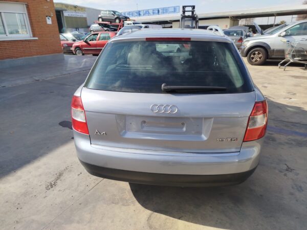 CENTRALITA MOTOR UCE AUDI A4 AVANT (8E) - Imagen 5
