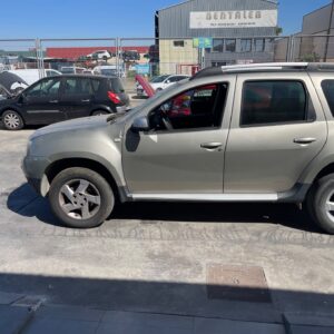 PILOTO TRASERO IZQUIERDO DACIA DUSTER I