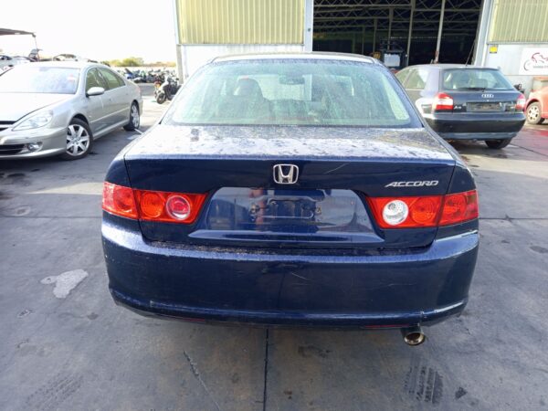 PUERTA DELANTERA DERECHA HONDA ACCORD BERLINA (CL/CN) - Imagen 3