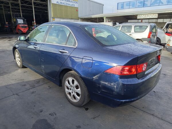 PUERTA DELANTERA DERECHA HONDA ACCORD BERLINA (CL/CN) - Imagen 5