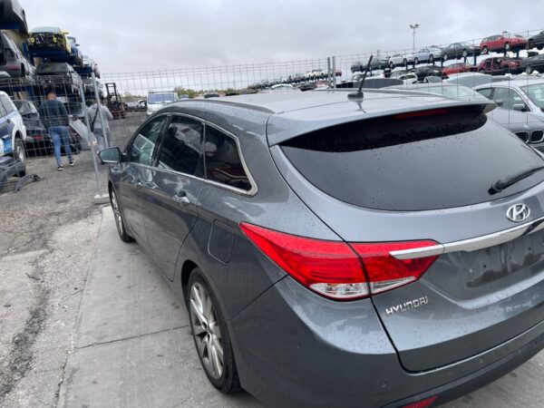 ALETA DELANTERA DERECHA HYUNDAI I40 CW (VF) - Imagen 4