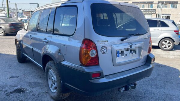 PUERTA TRASERA IZQUIERDA HYUNDAI TERRACAN (HP) - Imagen 5