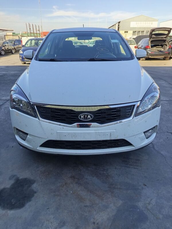 TRANSMISION DELANTERA IZQUIERDA KIA CEED (ED) - Imagen 2