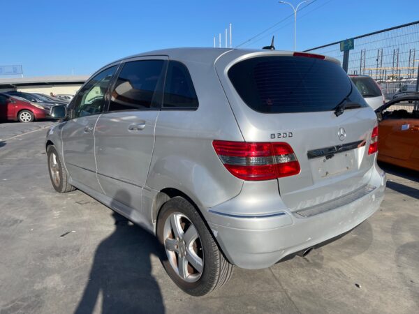 ELECTROVENTILADOR MERCEDES-BENZ CLASE B (BM 245) - Imagen 5