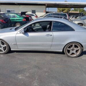 PUERTA DELANTERA IZQUIERDA MERCEDES-BENZ CLK (BM 209) COUPE