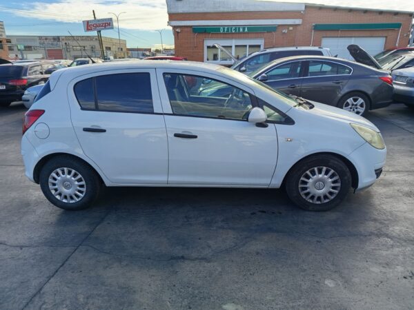 CERRADURA PUERTA DELANTERA DERECHA OPEL CORSA D - Imagen 2