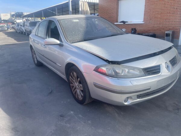 PILOTO TRASERO IZQUIERDO RENAULT LAGUNA II (BG0) - Imagen 5