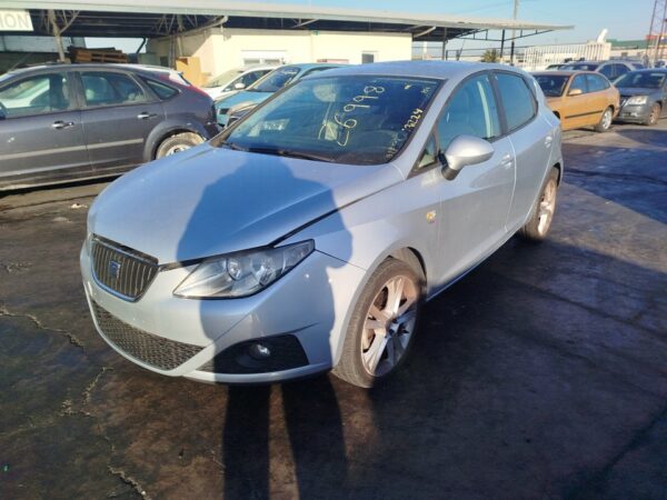 CAPO SEAT IBIZA BERLINA (6J5) - Imagen 5
