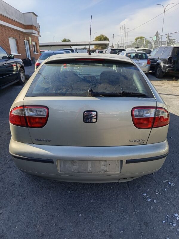 PILOTO TRASERO IZQUIERDO SEAT LEON (1M1) - Imagen 3