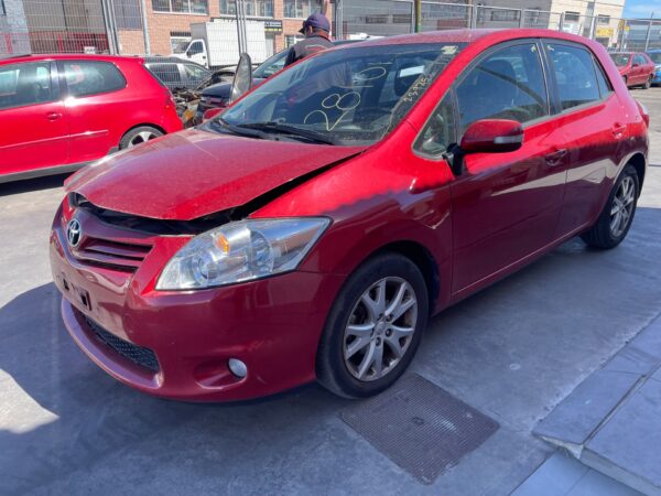 PARAGOLPES DELANTERO TOYOTA AURIS (E15) - Imagen 2