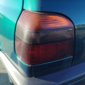 PILOTO TRASERO IZQUIERDO VOLKSWAGEN GOLF III (1H1)(11.1991)