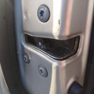 CERRADURA PUERTA DELANTERA IZQUIERDA TOYOTA AURIS (E15)