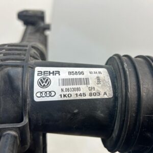 INTERCOOLER VOLKSWAGEN GOLF V (1K1)(10.2003)