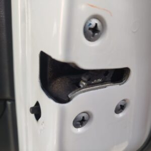 CERRADURA PUERTA TRASERA DERECHA NISSAN QASHQAI (J10)