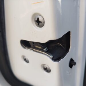 CERRADURA PUERTA TRASERA IZQUIERDA NISSAN QASHQAI (J10)