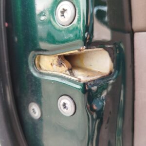 CERRADURA PUERTA DELANTERA IZQUIERDA TOYOTA PRIUS (NHW11)