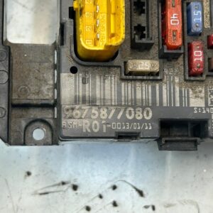 CAJA RELES / FUSIBLES CITROEN C4 PICASSO