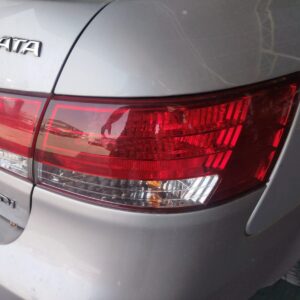 PILOTO TRASERO DERECHO HYUNDAI SONATA (NF)