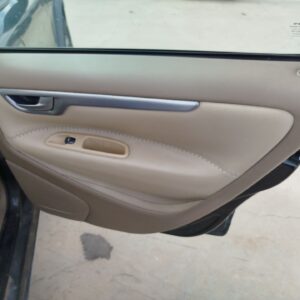 ELEVALUNAS TRASERO DERECHO VOLVO XC70