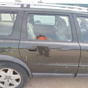 PUERTA TRASERA DERECHA VOLVO XC70