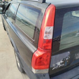 PILOTO TRASERO IZQUIERDO VOLVO XC70