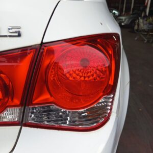 PILOTO TRASERO DERECHO CHEVROLET CRUZE