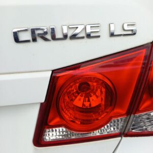 PILOTO TRASERO DERECHO INTERIOR CHEVROLET CRUZE