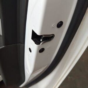 CERRADURA PUERTA TRASERA DERECHA CHEVROLET CRUZE