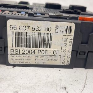 CAJA RELES / FUSIBLES PEUGEOT 207