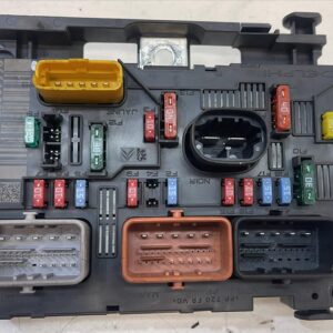 CAJA RELES / FUSIBLES PEUGEOT 207