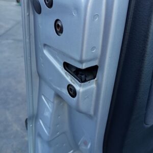 CERRADURA PUERTA DELANTERA IZQUIERDA VOLKSWAGEN PASSAT BERLINA (3B3)