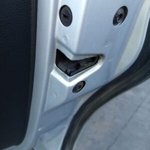 CERRADURA PUERTA TRASERA DERECHA VOLKSWAGEN PASSAT BERLINA (3B3)