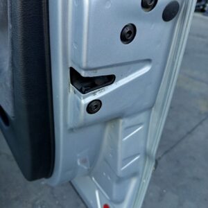 CERRADURA PUERTA DELANTERA DERECHA VOLKSWAGEN PASSAT BERLINA (3B3)