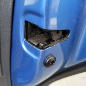 CERRADURA PUERTA TRASERA DERECHA VOLKSWAGEN POLO IV (9N3)
