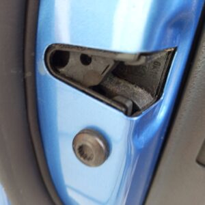 CERRADURA PUERTA DELANTERA IZQUIERDA VOLKSWAGEN POLO IV (9N3)