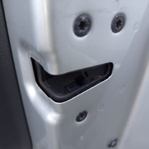 CERRADURA PUERTA DELANTERA DERECHA VOLVO S40 BERLINA