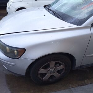 ALETA DELANTERA IZQUIERDA VOLVO S40 BERLINA