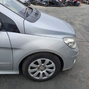 ALETA DELANTERA DERECHA MERCEDES-BENZ CLASE B (BM 245)