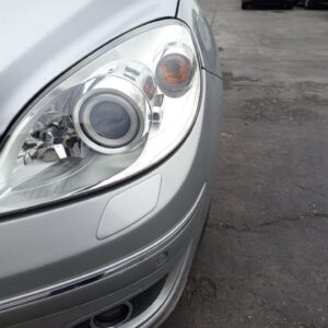 FARO IZQUIERDO MERCEDES-BENZ CLASE B (BM 245)