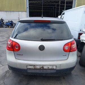 PORTON TRASERO VOLKSWAGEN GOLF V (1K1)(10.2003)